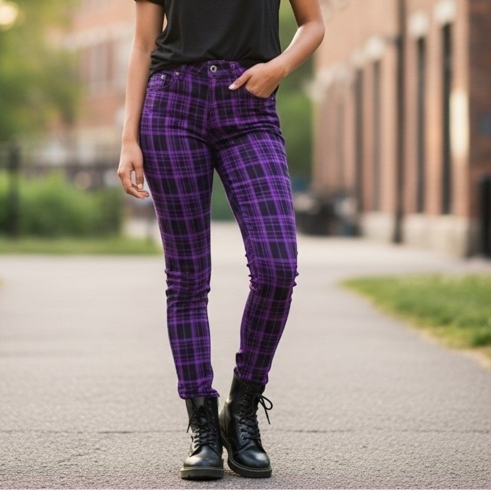 TRIPP NYC Women Sz 5 Purple Plaid Skinny Pants Punk Goth IS6235P Daang Goodman